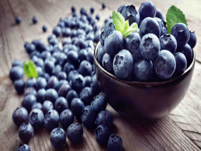 Superfoods You Should Add to Your Diet in 2025